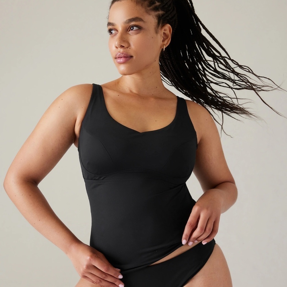 NWT! Athleta Black Bondi Bra Cup Tankini - Multiple Sizes 🩷 #657719